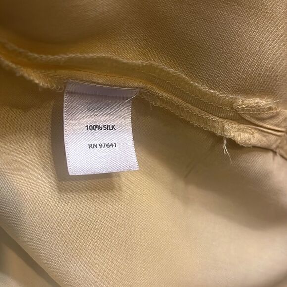 J.JILL SOLID 100% SILK LONG SLEEVE BUTTON DOWN SHIRT CHEST POCKETS YELLOW SIZE M - Picture 7 of 11